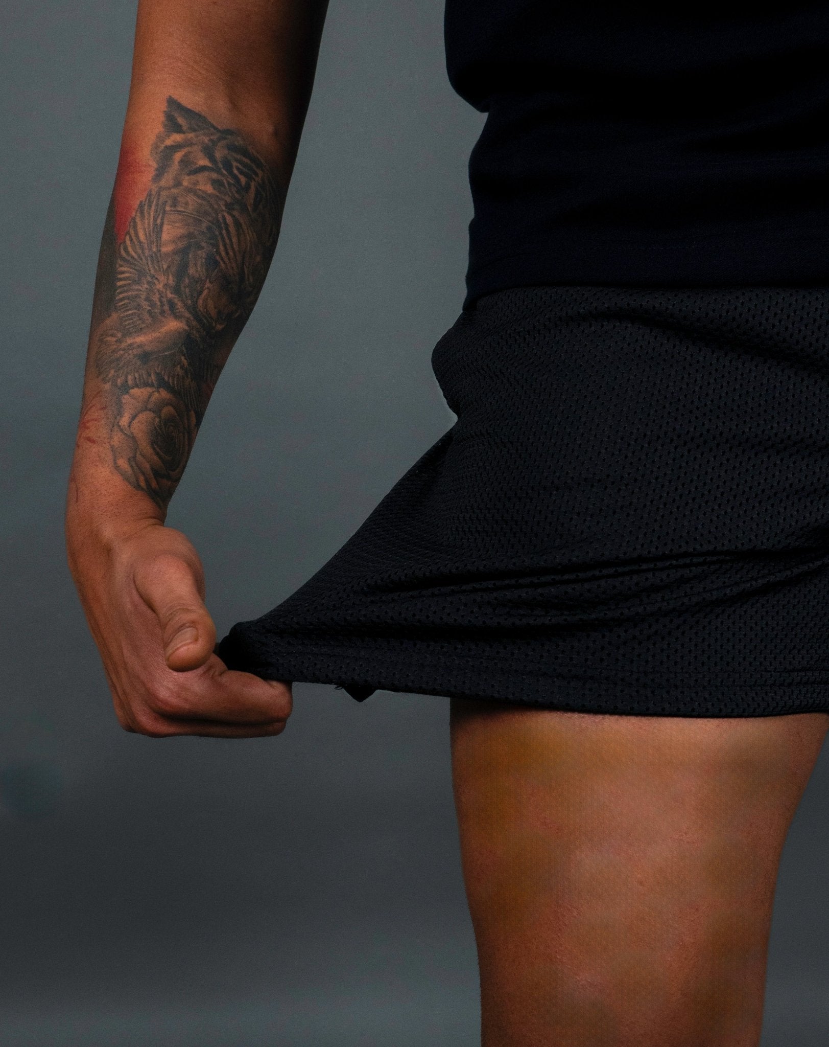 PREMIUM MESH SHORTS | CORE BLACK - Meraki Fit LLC